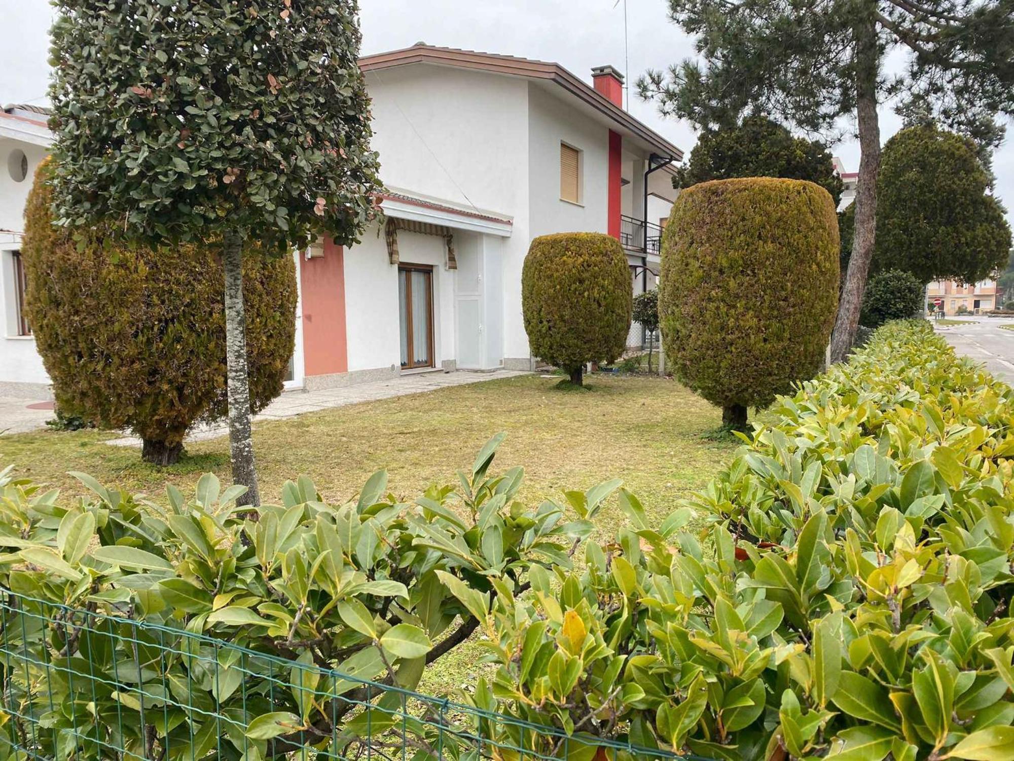 Appartamento In 49968 Bibione